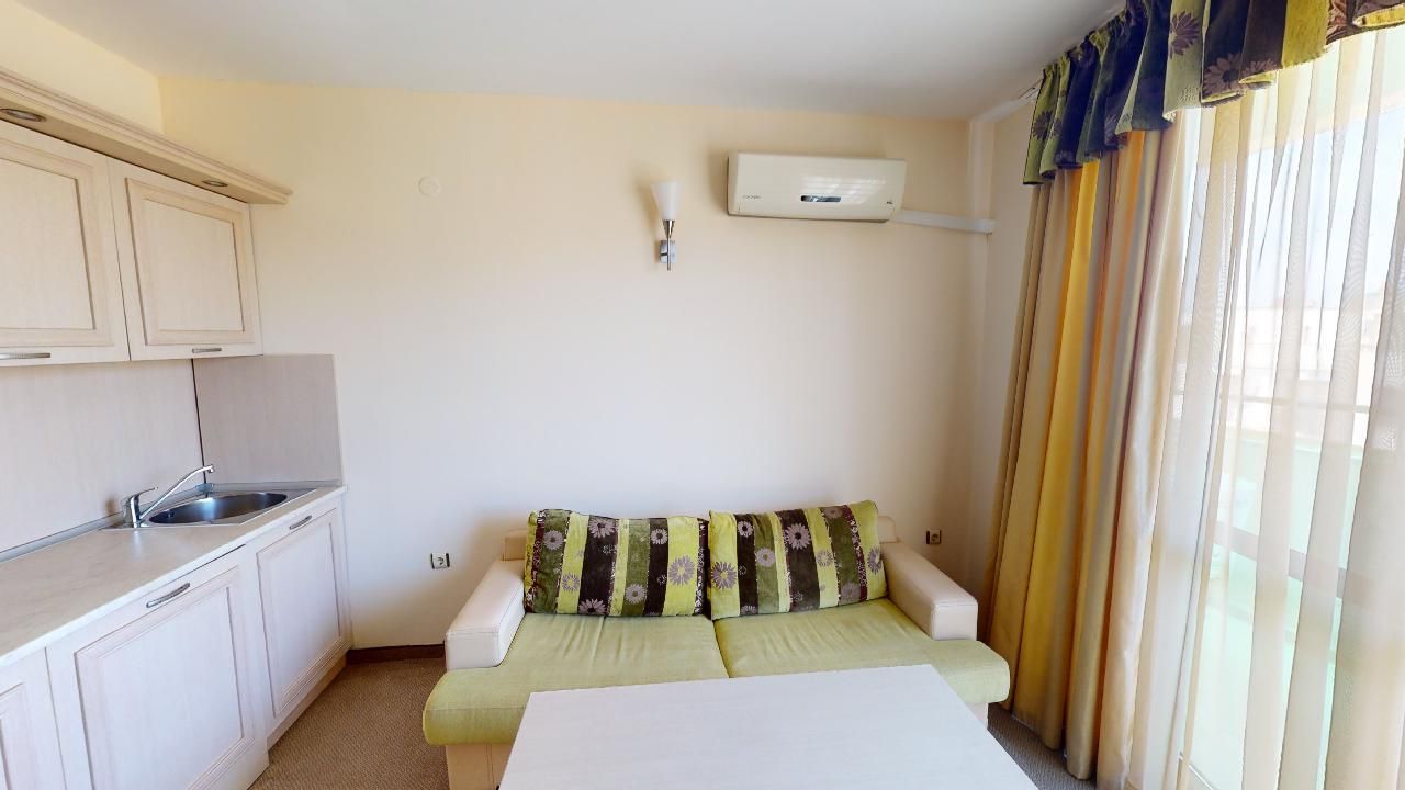 Flat at Sunny Beach, Bulgaria, 62 m² - picture 1