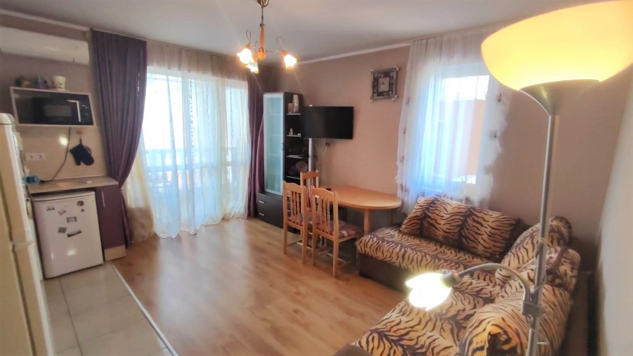 Piso en Sunny Beach, Bulgaria, 64 m² - imagen 1