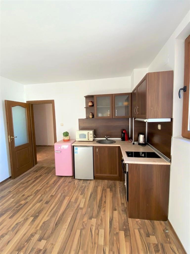 Piso en Nesebar, Bulgaria, 71 m² - imagen 1