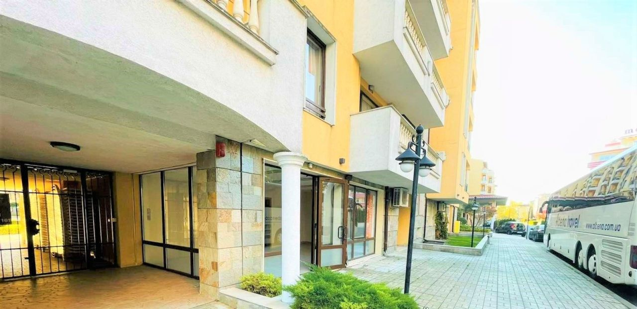 Gewerbeimmobilien in Sonnenstrand, Bulgarien, 49 m² - Foto 1