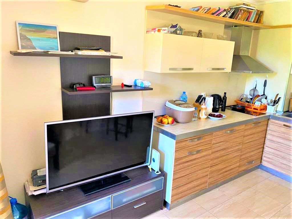 Piso en Nesebar, Bulgaria, 70 m² - imagen 1