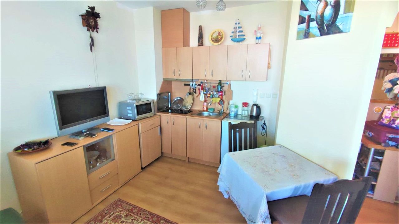 Flat at Sunny Beach, Bulgaria, 58 m² - picture 1