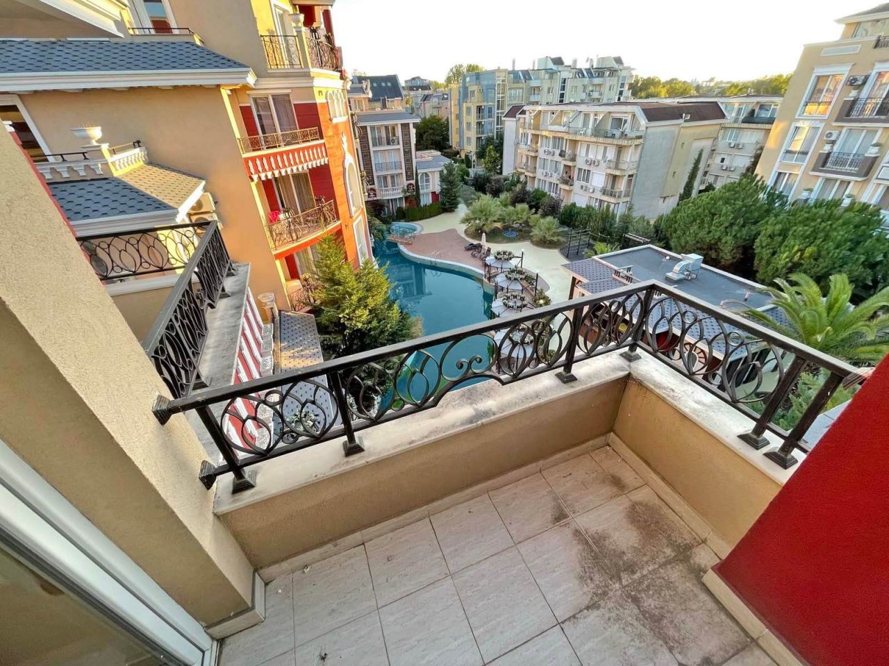 Appartement à Slantchev Briag, Bulgarie, 76 m² - image 2