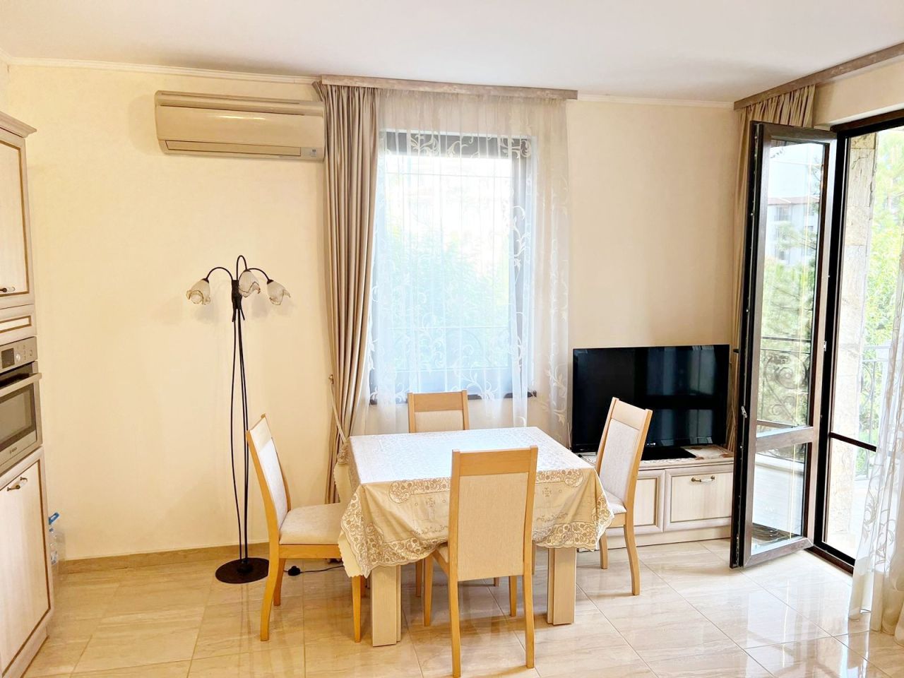 Piso en Nesebar, Bulgaria, 124 m² - imagen 2