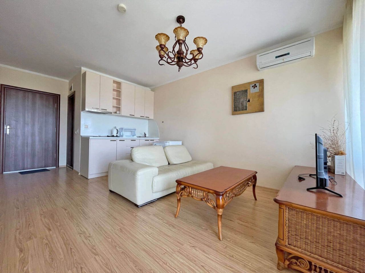 Flat in Nesebar, Bulgaria, 90 m² - picture 2