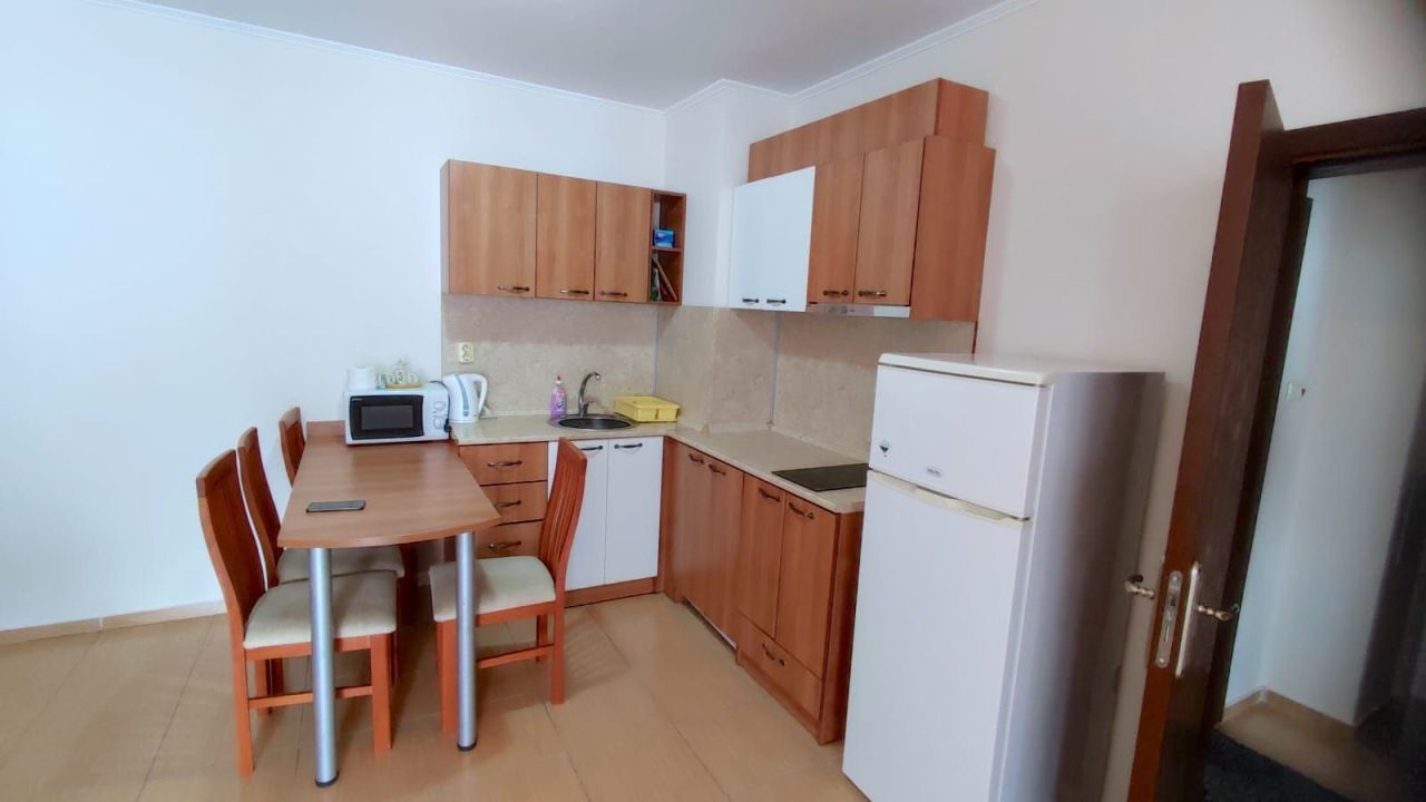Flat in Ravda, Bulgaria, 70 m² - picture 2
