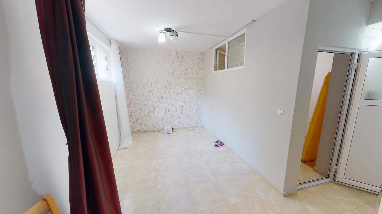 Flat in Nesebar, Bulgaria, 33 m² - picture 2