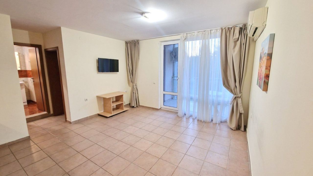 Flat at Sunny Beach, Bulgaria, 82 m² - picture 2