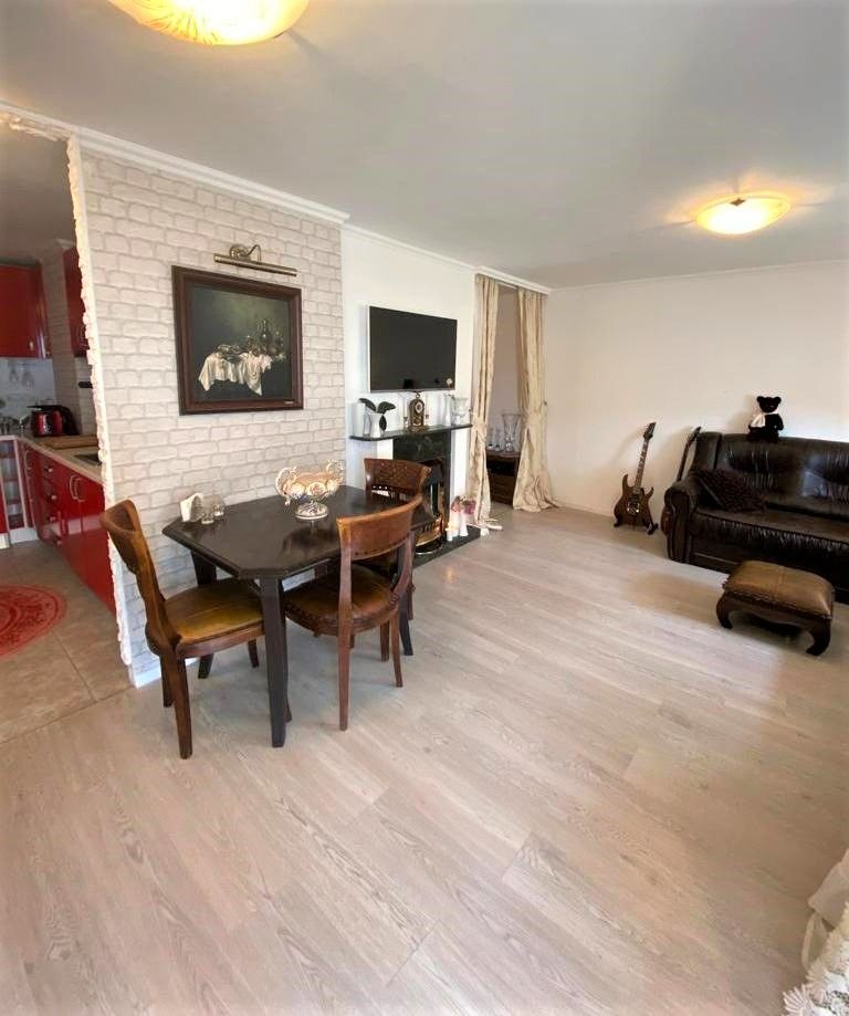 Piso en Nesebar, Bulgaria, 85 m² - imagen 2