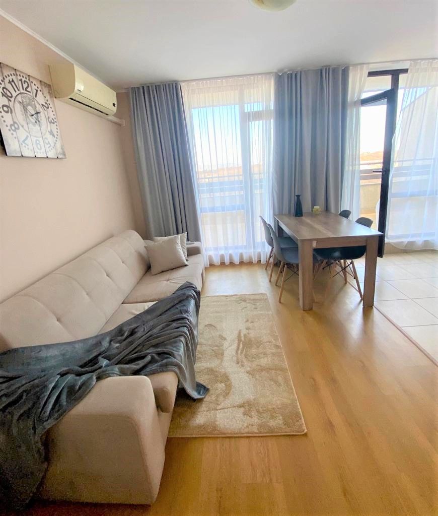 Piso en Nesebar, Bulgaria, 64 m² - imagen 2