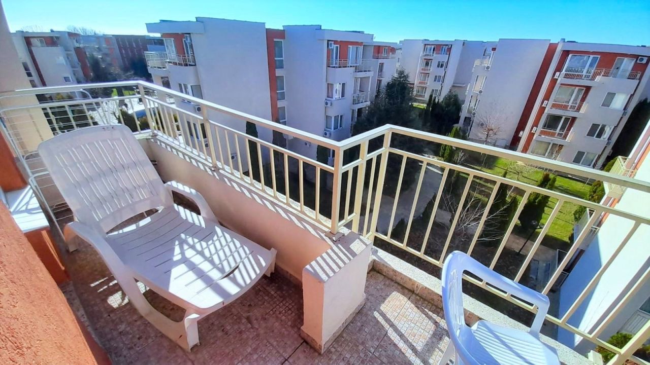 Appartement à Slantchev Briag, Bulgarie, 65 m² - image 2
