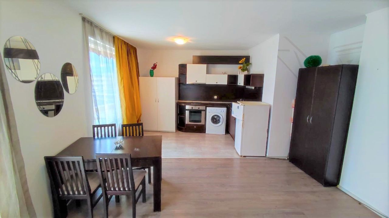 Flat at Sunny Beach, Bulgaria, 101 m² - picture 2
