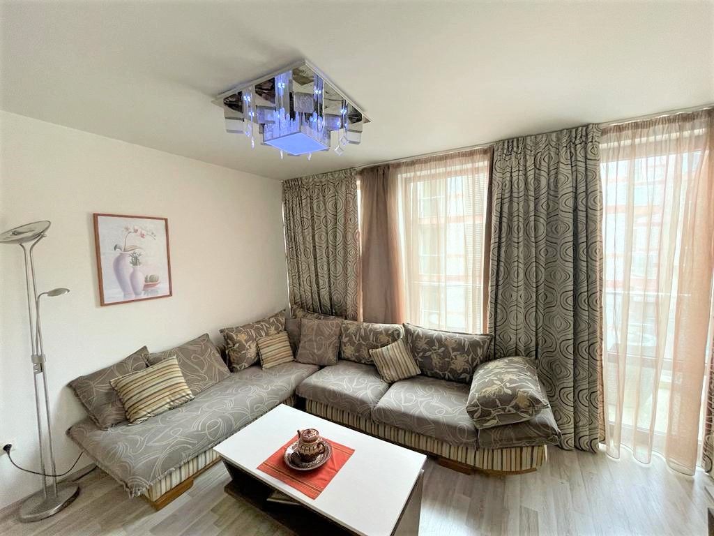 Piso en Sunny Beach, Bulgaria, 111 m² - imagen 2