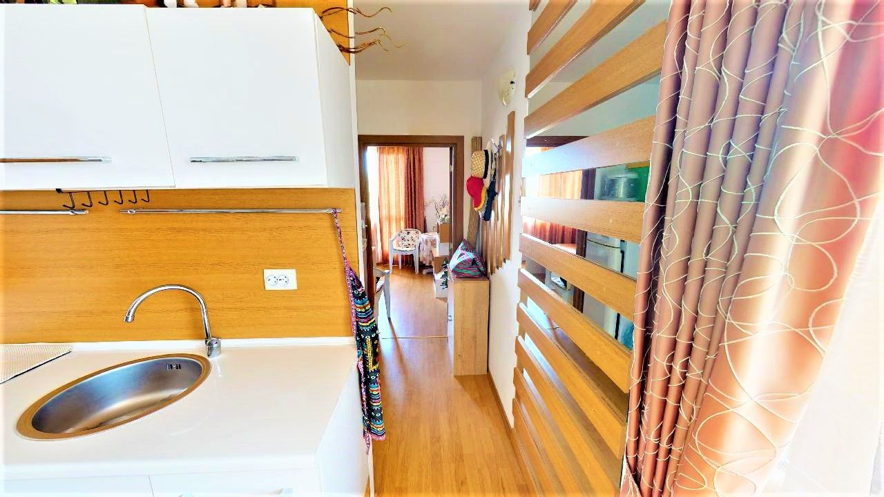 Piso en Burgas, Bulgaria, 75 m² - imagen 2