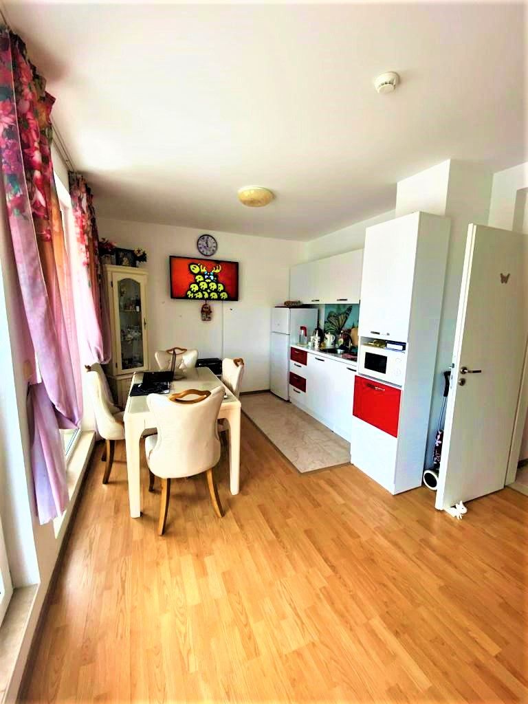 Flat in Burgas, Bulgaria, 86 m² - picture 2