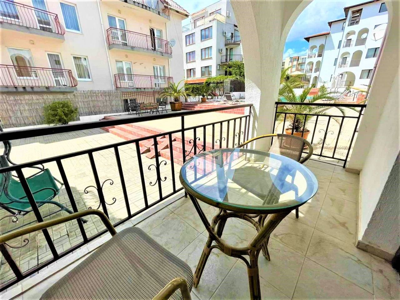 Flat in Burgas, Bulgaria, 69 m² - picture 2