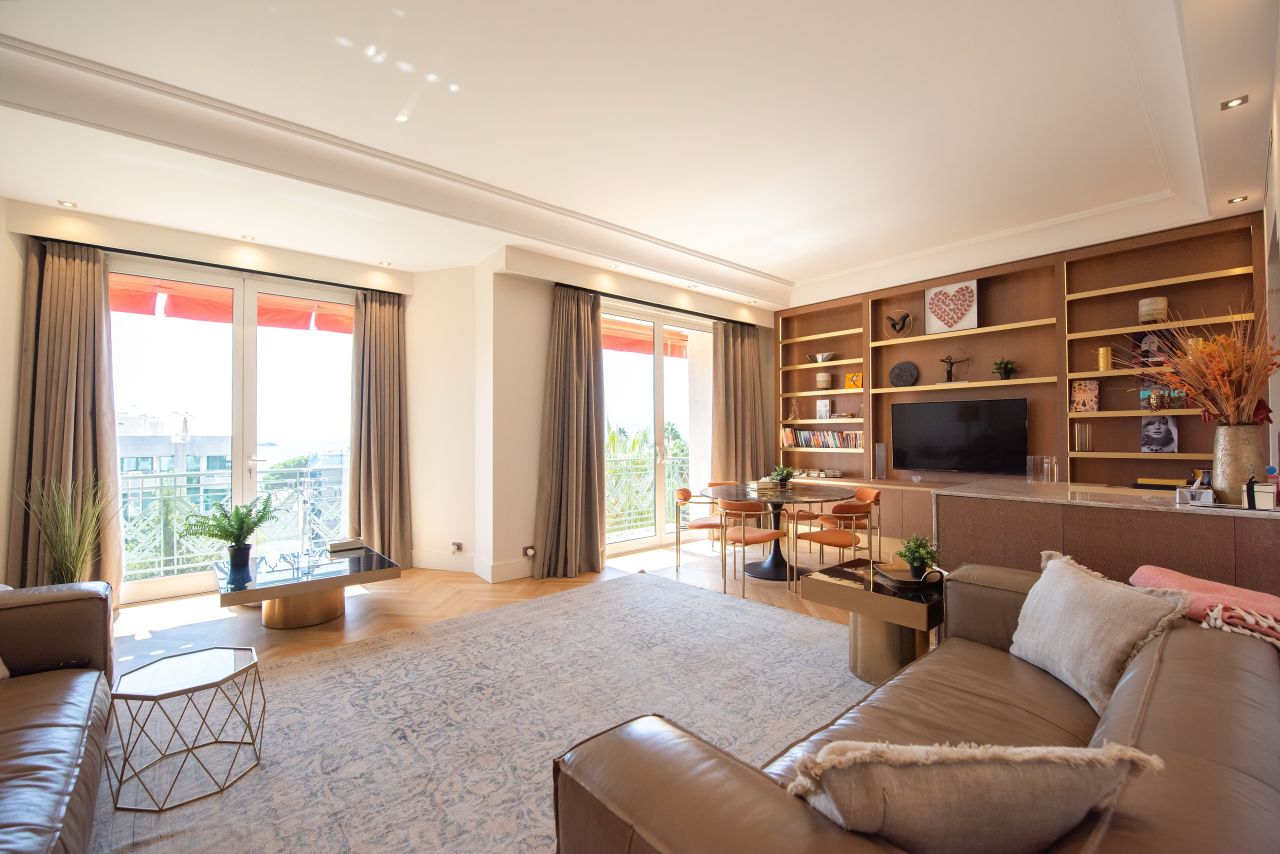 Appartement à Cannes, France, 145 m² - image 1