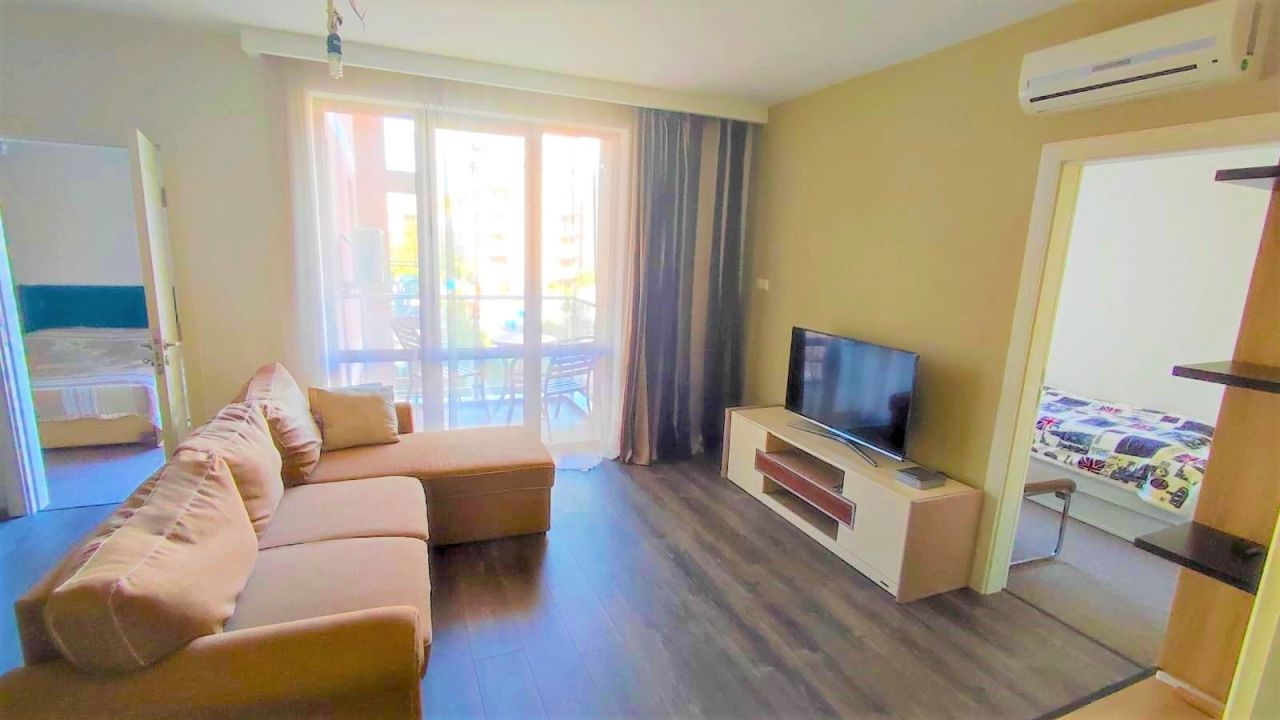Flat at Sunny Beach, Bulgaria, 75 m² - picture 3
