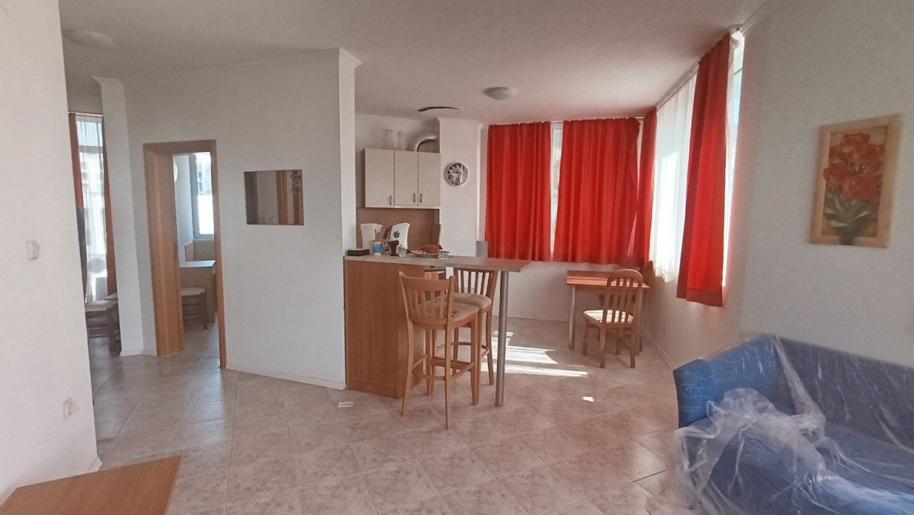 Piso en Burgas, Bulgaria, 92 m² - imagen 4