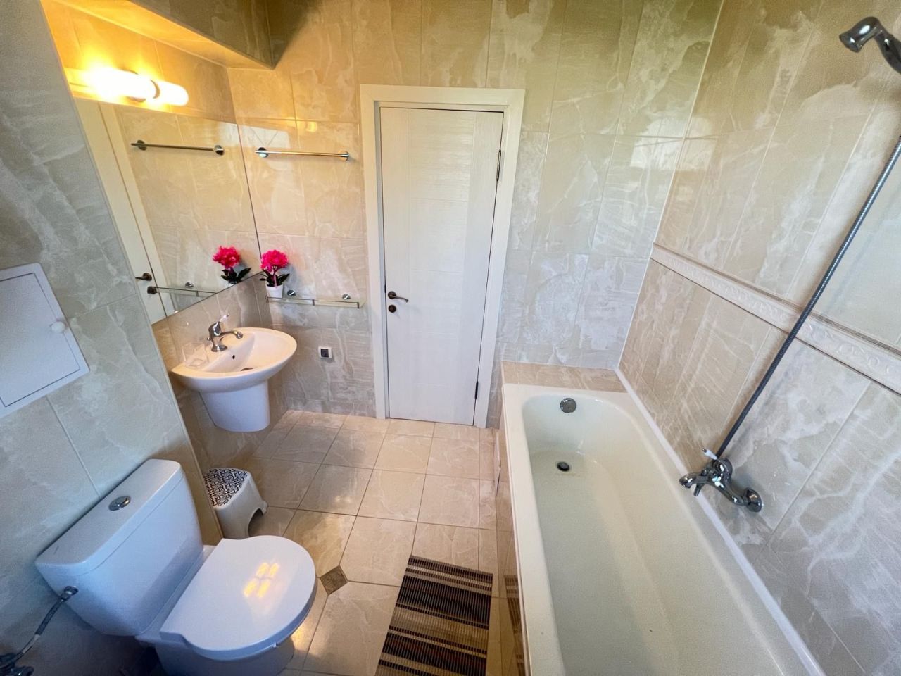 Piso en Nesebar, Bulgaria, 98 m² - imagen 4