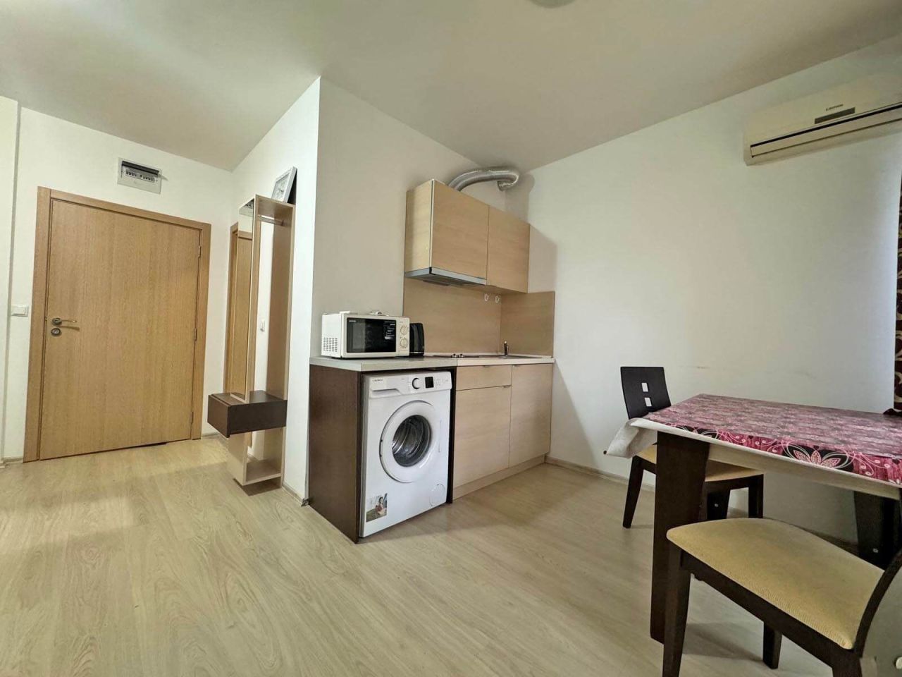 Flat at Sunny Beach, Bulgaria, 55 m² - picture 4