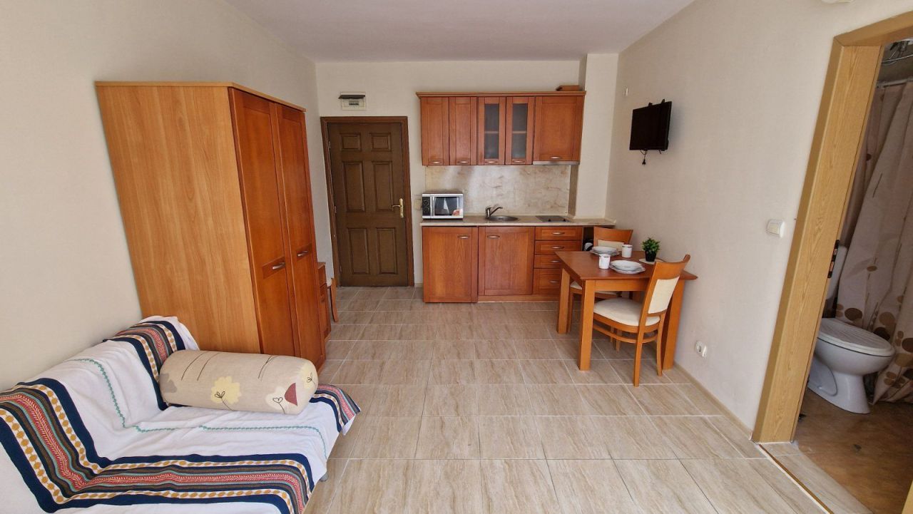 Appartement à Slantchev Briag, Bulgarie, 28 m² - image 4
