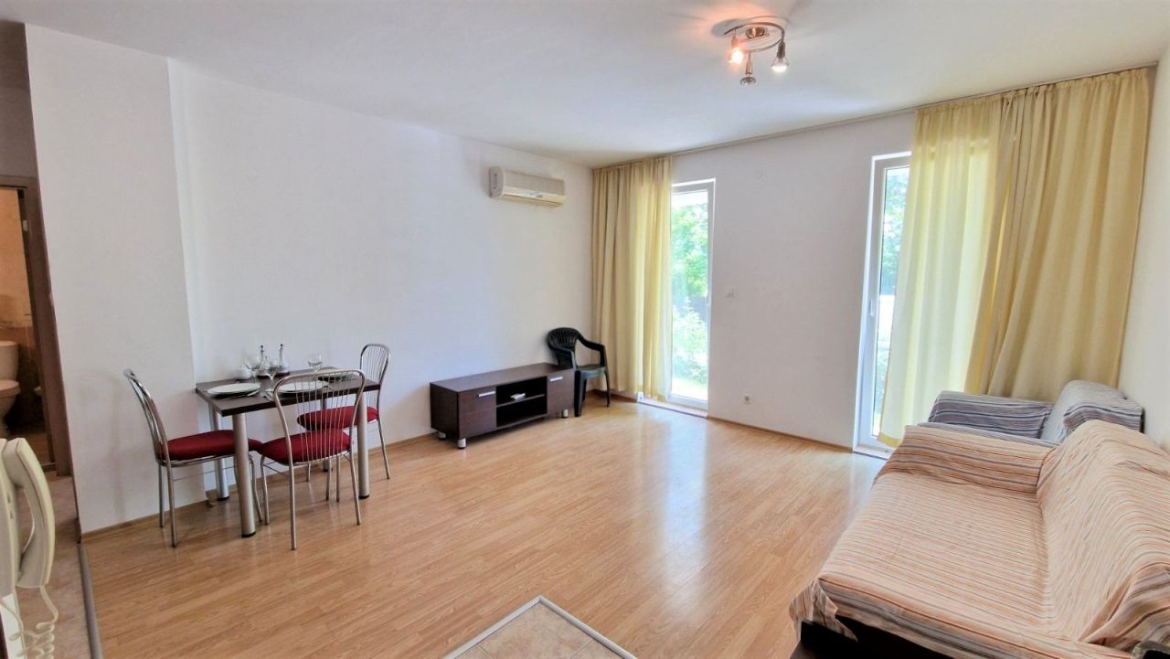 Piso en Tsarevo, Bulgaria, 54 m² - imagen 4