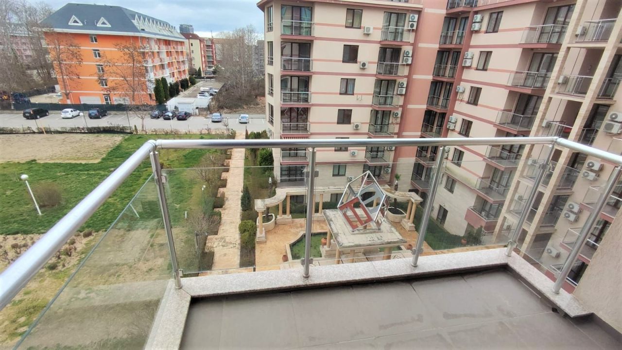 Flat at Sunny Beach, Bulgaria, 60 m² - picture 4