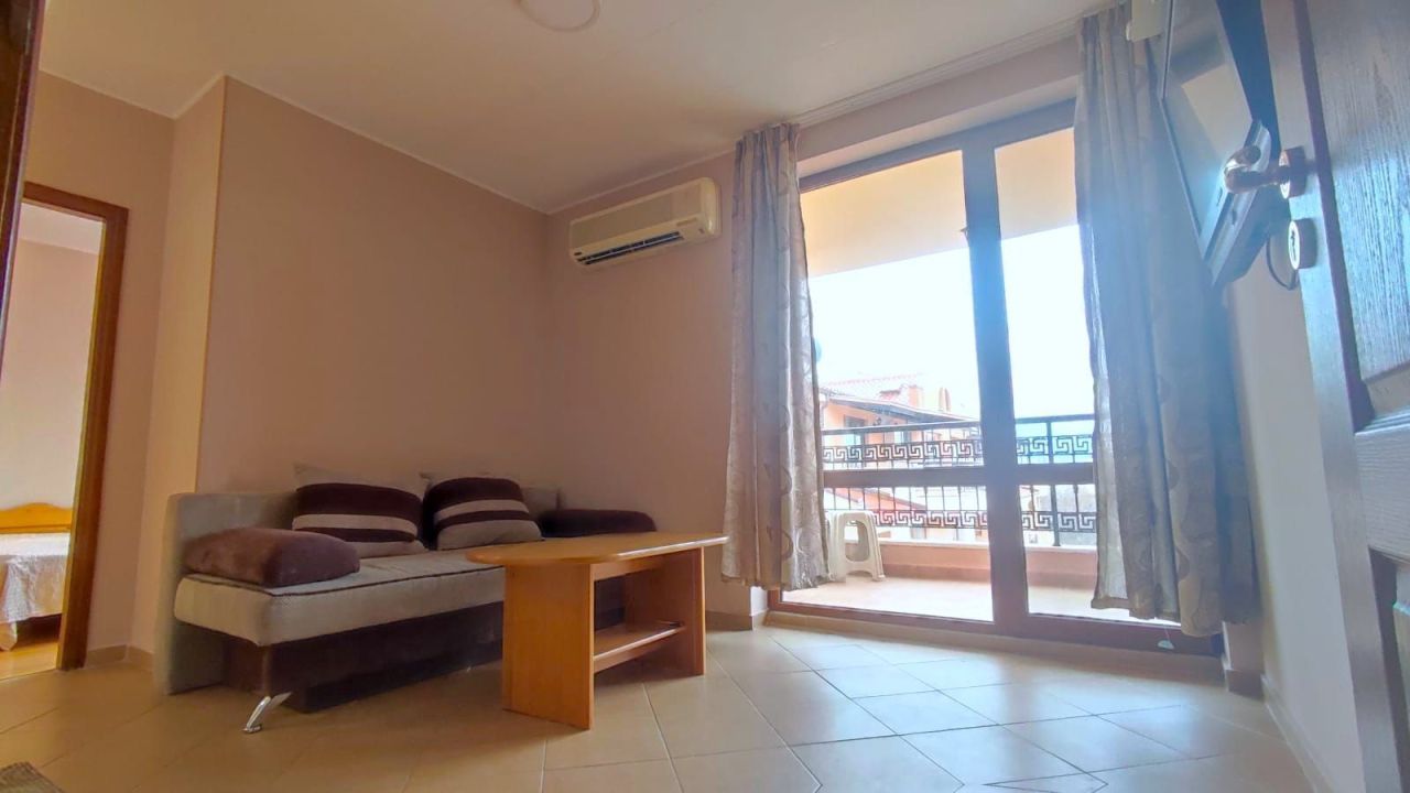 Appartement à Slantchev Briag, Bulgarie, 55 m² - image 5