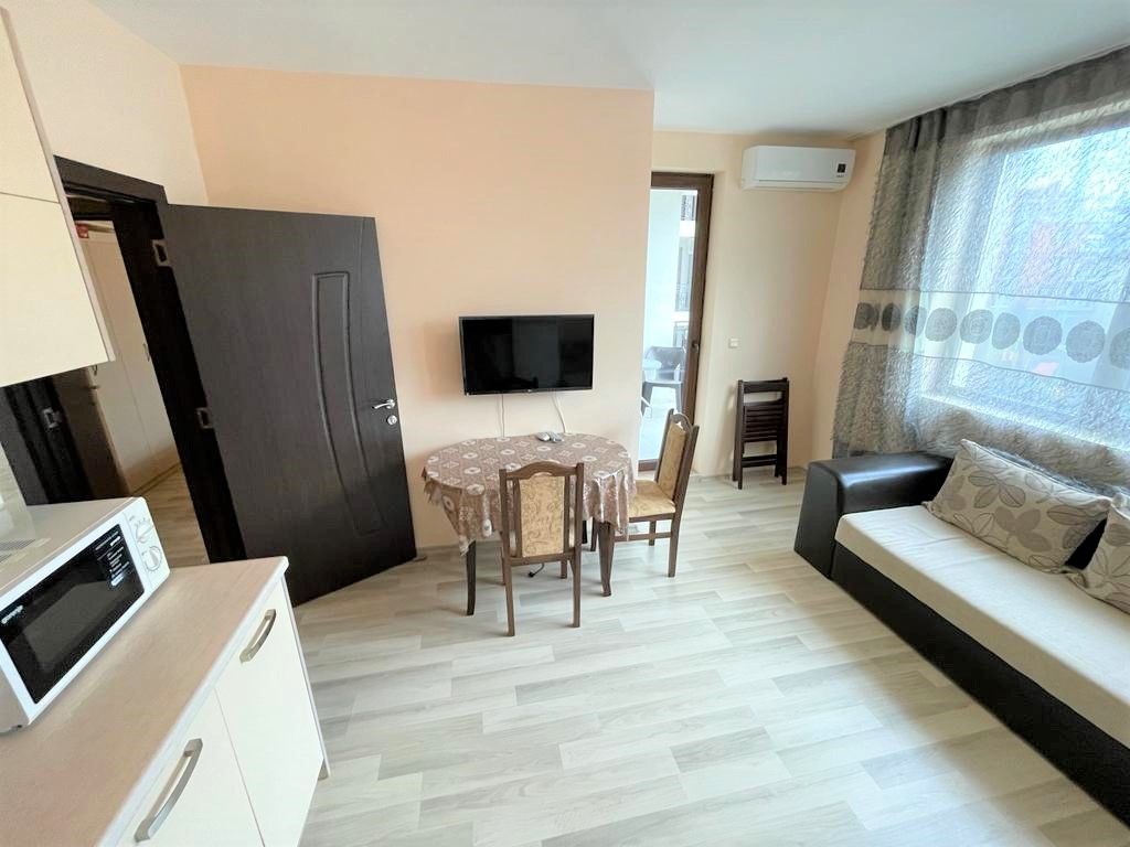 Flat in Nesebar, Bulgaria, 55 m² - picture 5