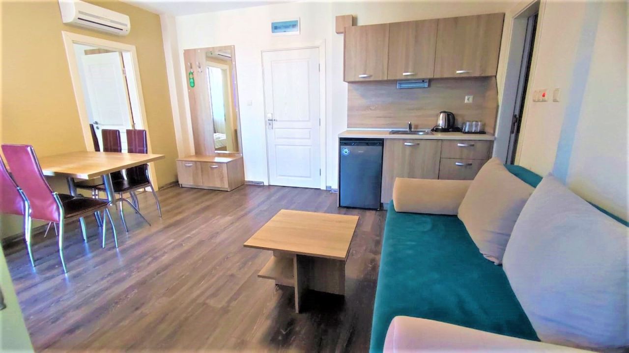 Piso en Burgas, Bulgaria, 85 m² - imagen 5