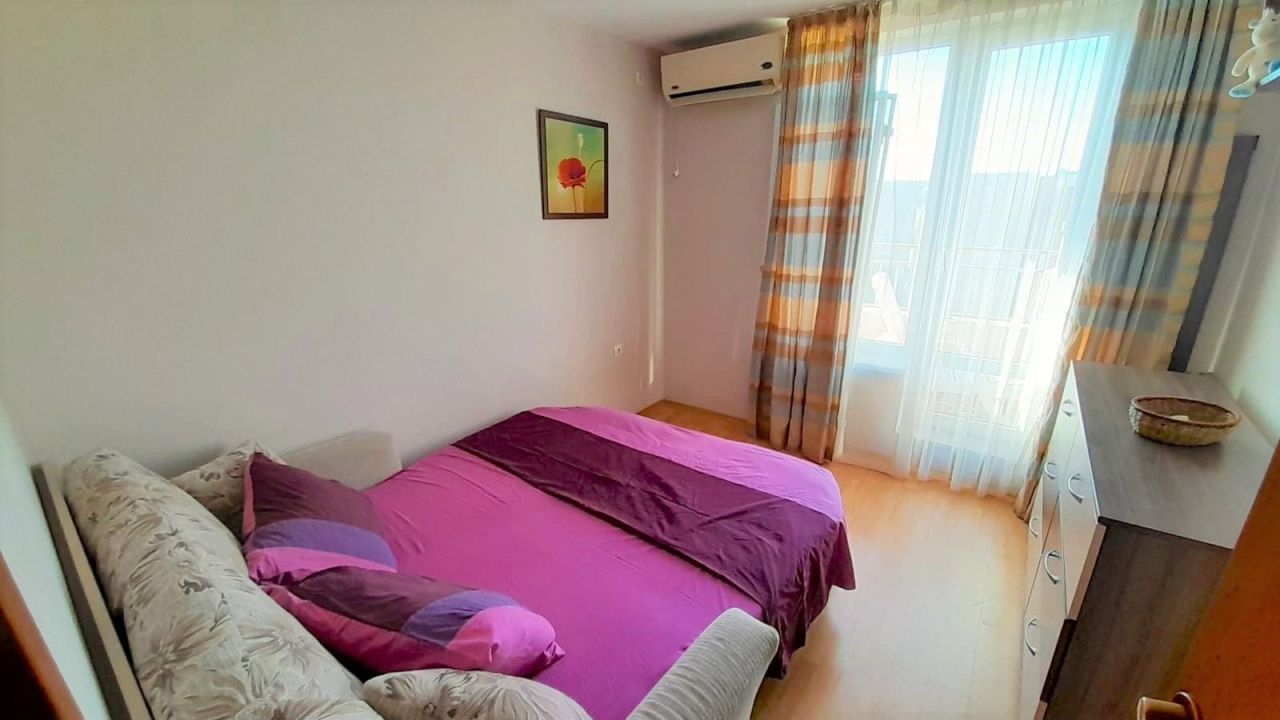 Appartement à Slantchev Briag, Bulgarie, 65 m² - image 6