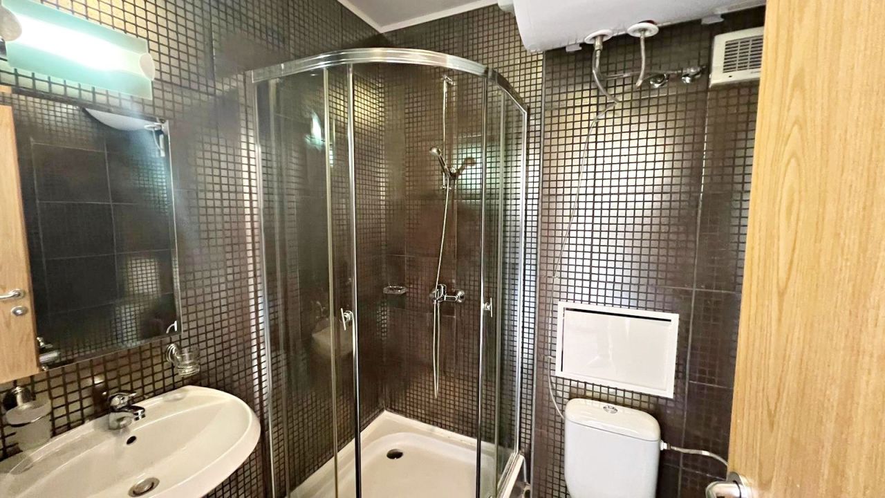 Flat at Sunny Beach, Bulgaria, 82 m² - picture 7