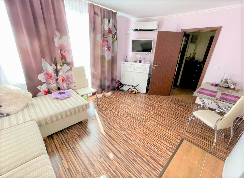 Flat in Pomorie, Bulgaria, 68 m² - picture 8