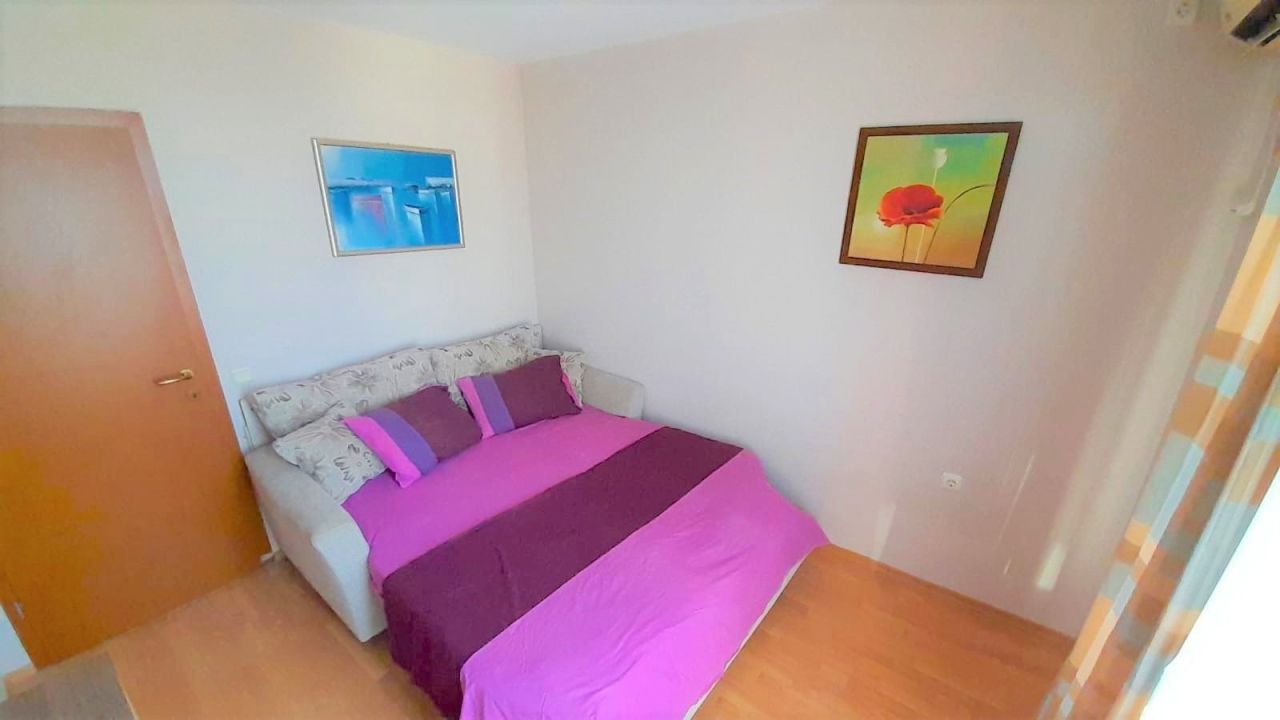 Appartement à Slantchev Briag, Bulgarie, 65 m² - image 9