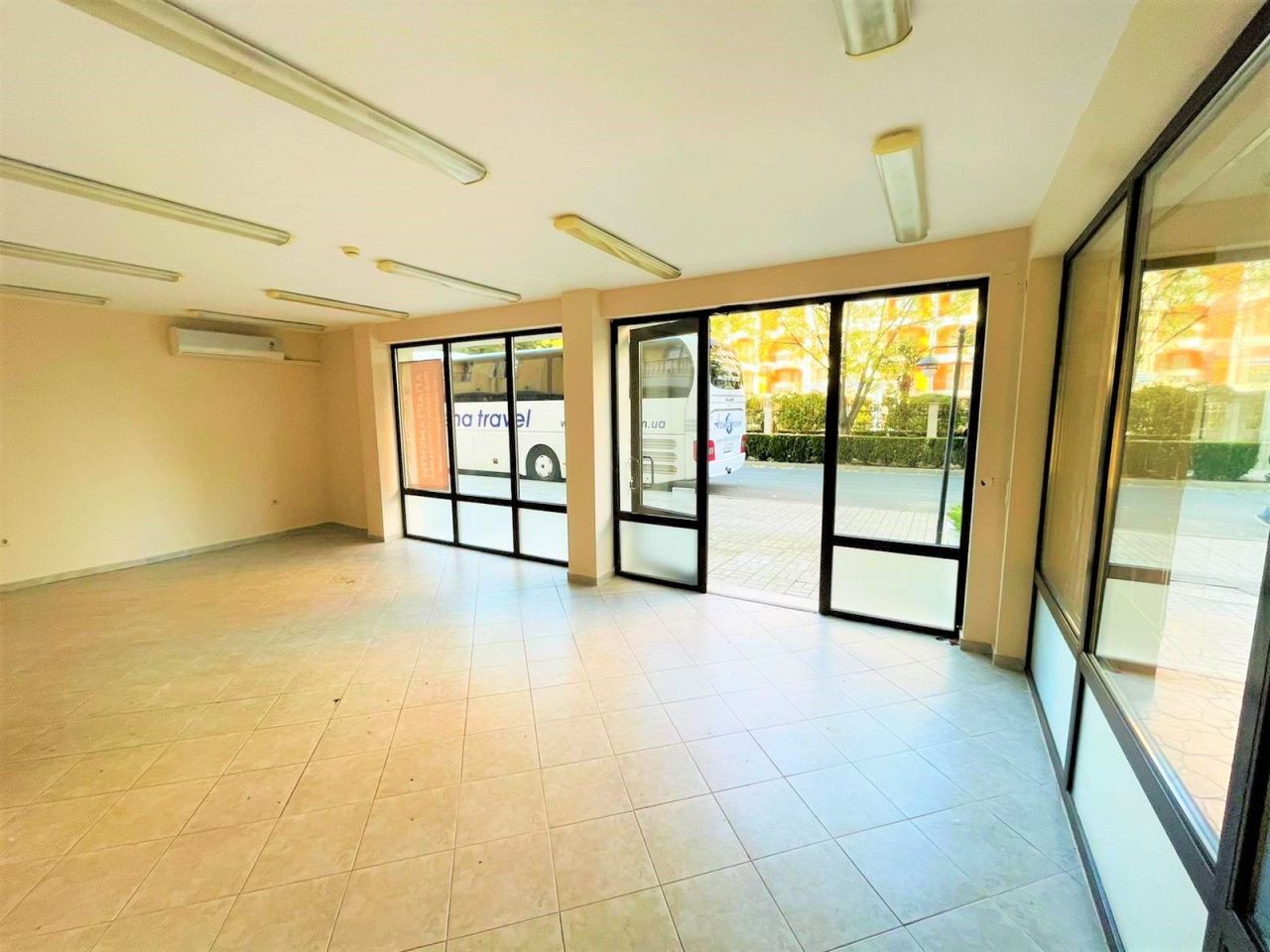 Gewerbeimmobilien in Sonnenstrand, Bulgarien, 49 m² - Foto 9