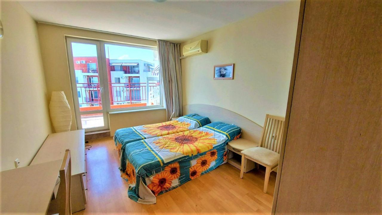 Flat in Burgas, Bulgaria, 72 m² - picture 9