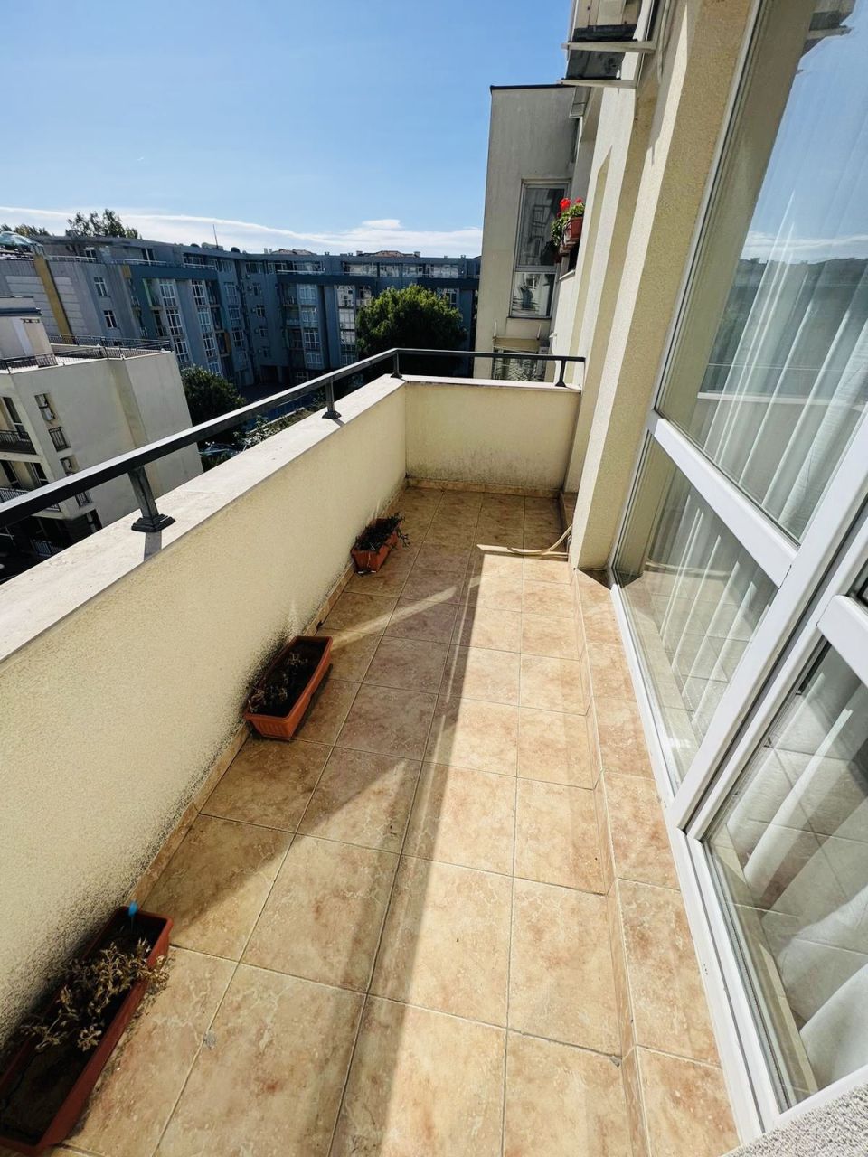 Appartement à Slantchev Briag, Bulgarie, 90 m² - image 11