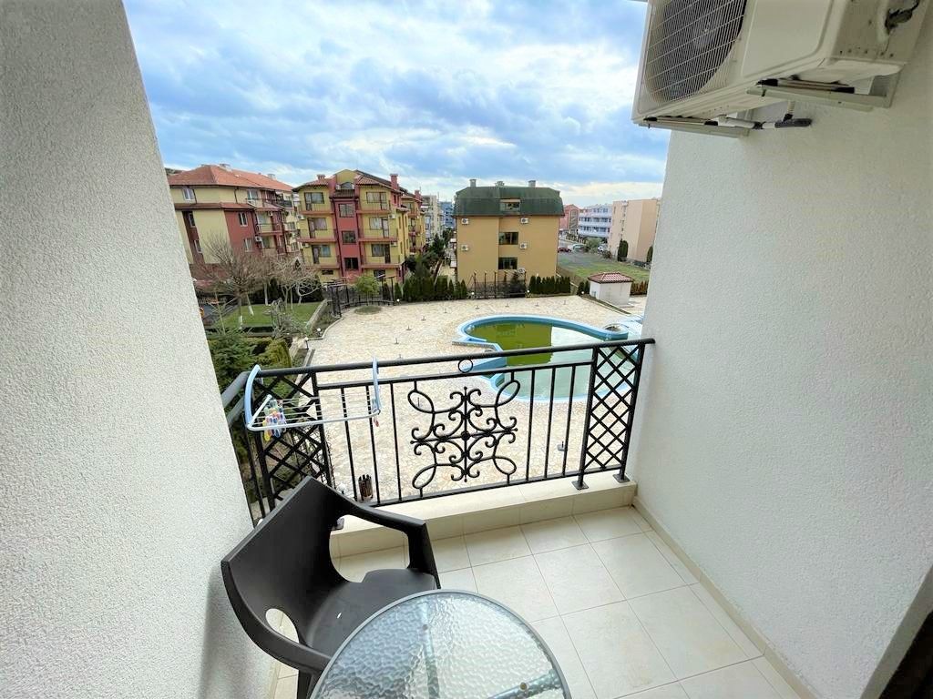 Flat in Nesebar, Bulgaria, 55 m² - picture 11