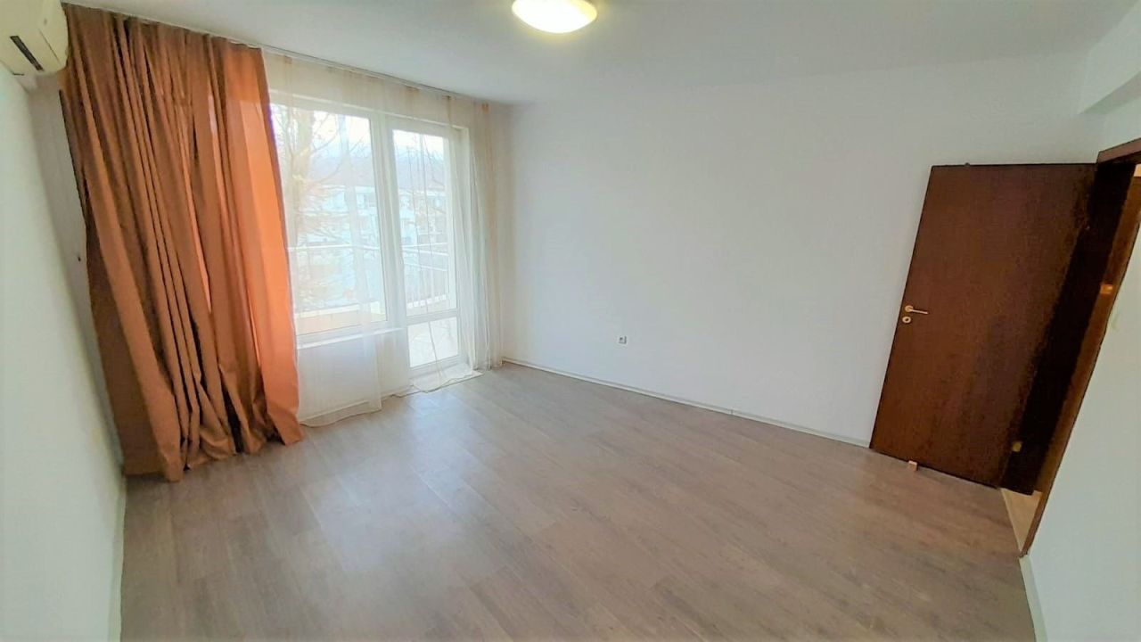 Flat at Sunny Beach, Bulgaria, 101 m² - picture 11