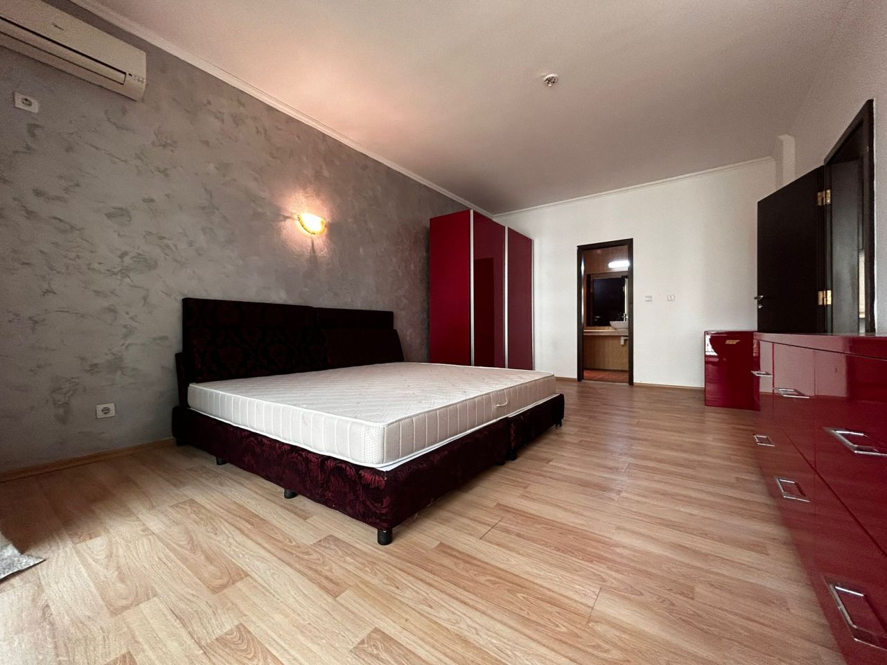 Appartement à Slantchev Briag, Bulgarie, 83 m² - image 12