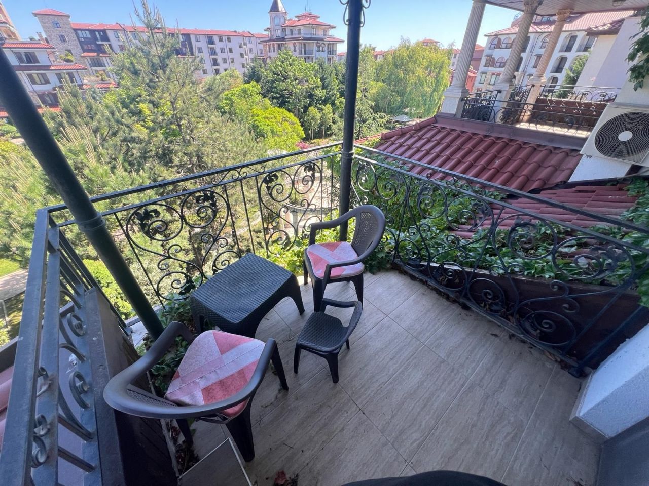 Piso en Nesebar, Bulgaria, 98 m² - imagen 13