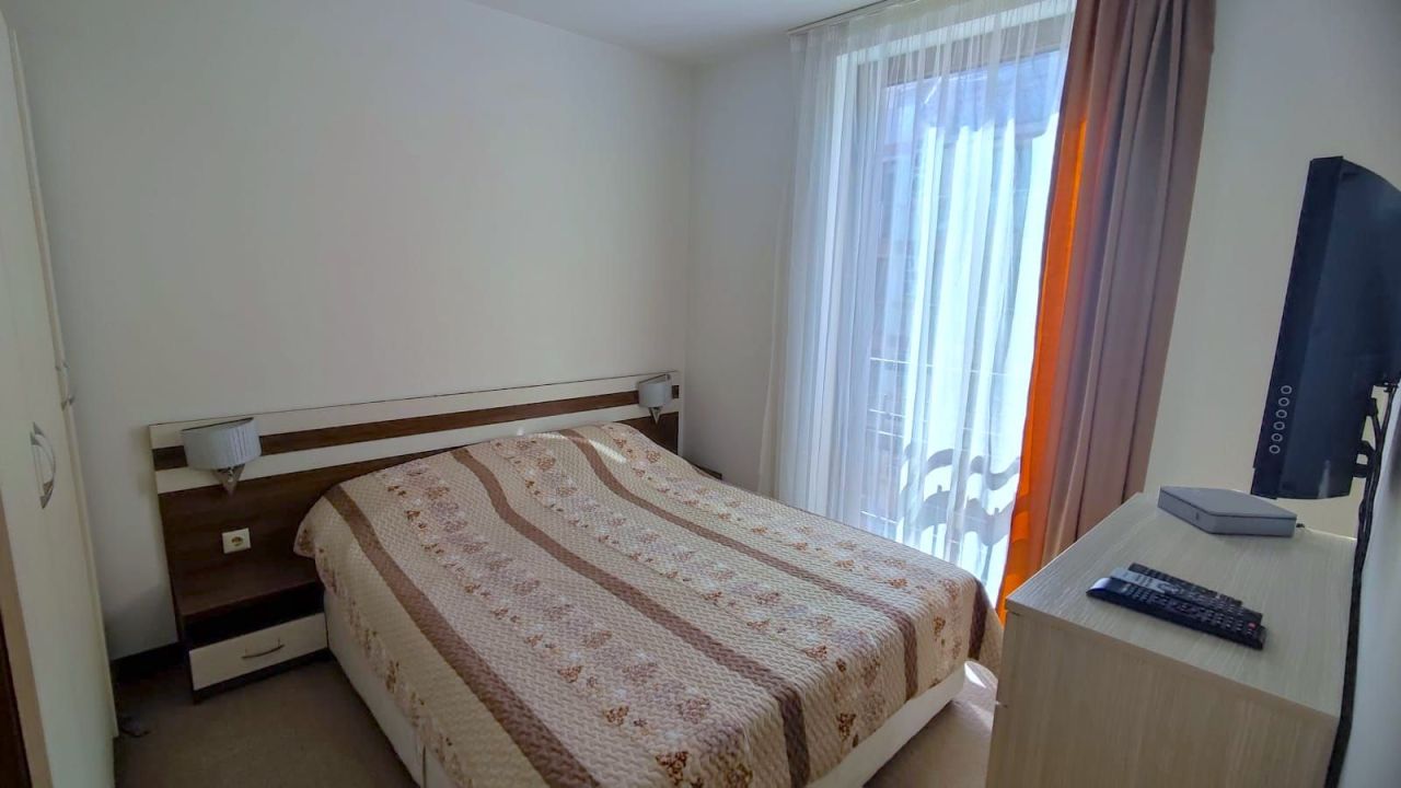 Flat at Sunny Beach, Bulgaria, 70 m² - picture 13