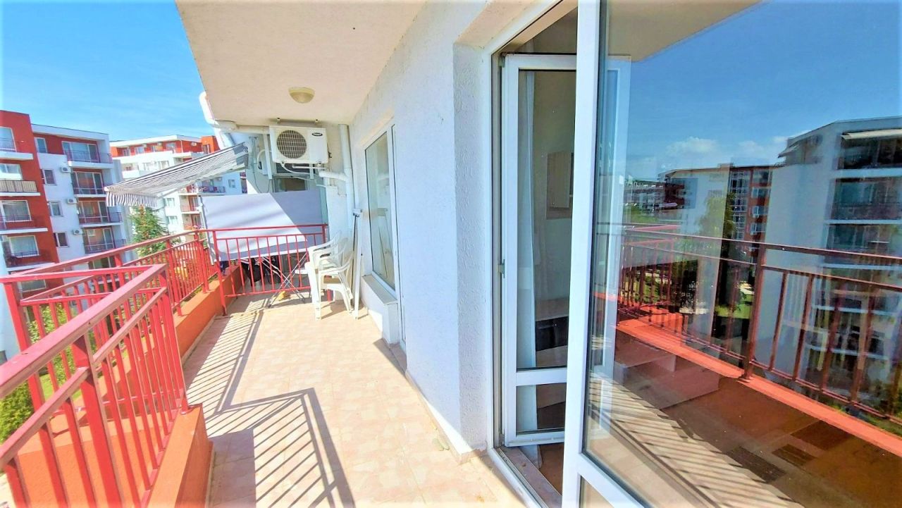 Flat in Burgas, Bulgaria, 72 m² - picture 14