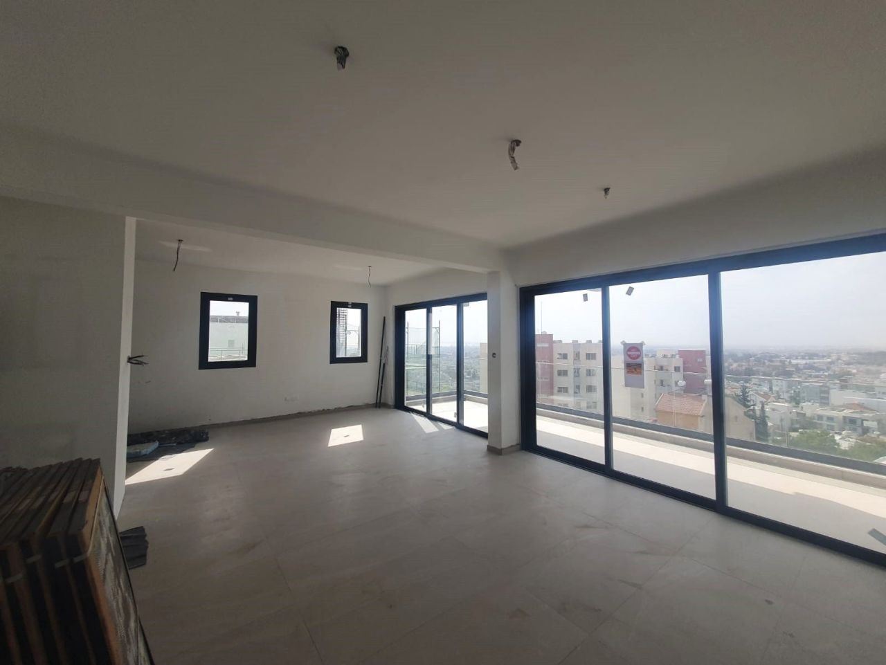 Apartment in Limassol, Cyprus, 210 m² - picture 1