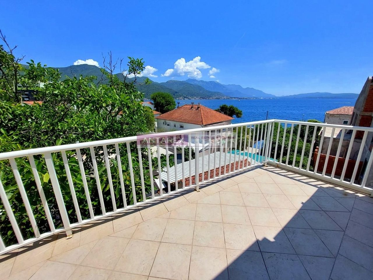 Apartment in Bijela, Montenegro, 97 m² - Foto 5