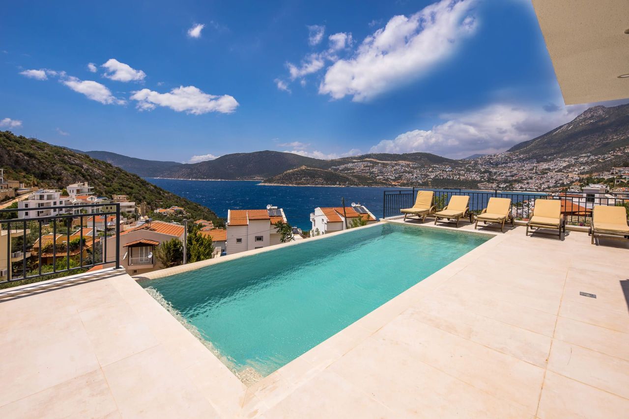 Villa à Kalkan, Turquie, 280 m² - image 19