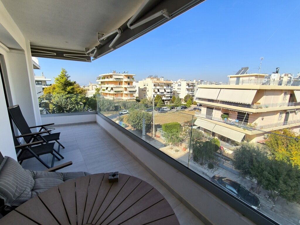 Flat in Glyfada, Greece, 70 m² - picture 1