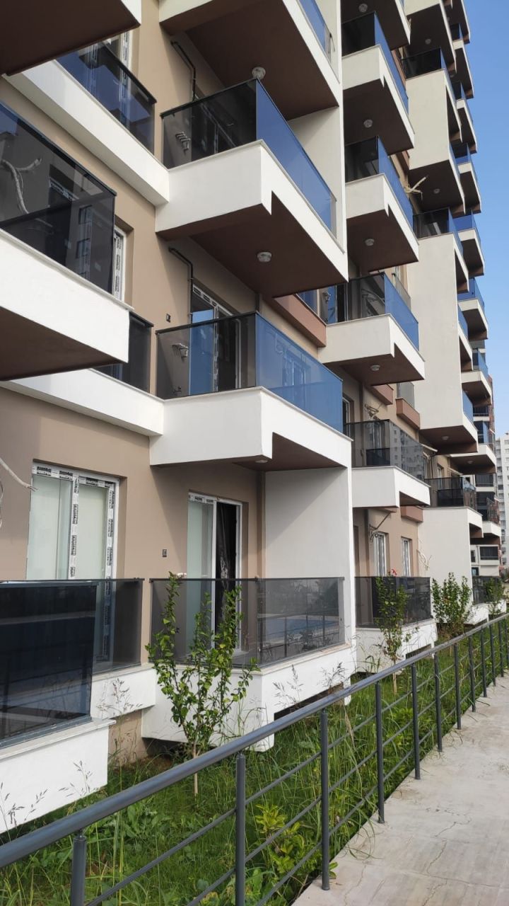 Flat in Mersin, Turkey, 55 m² - picture 1