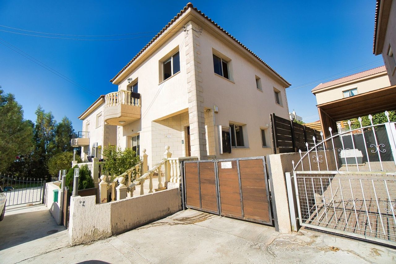 Villa in Limassol, Zypern, 192 m² - Foto 1